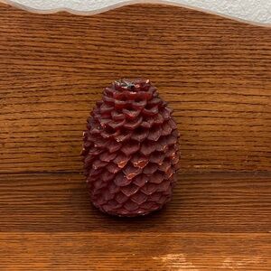New Smith & Hawken Pine Cone Candle